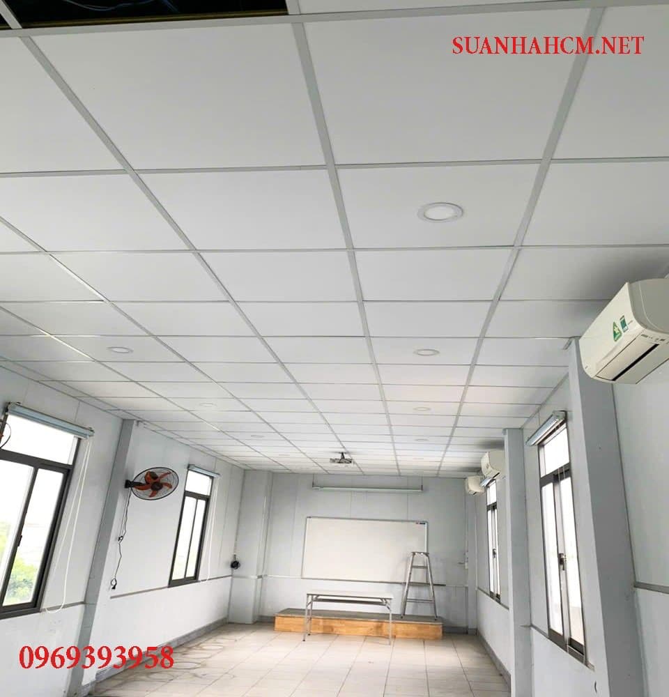 giá thi công trần xốp