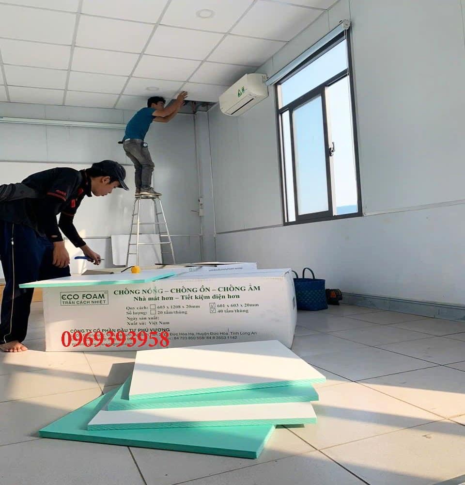 thi công trần xốp chống nóng