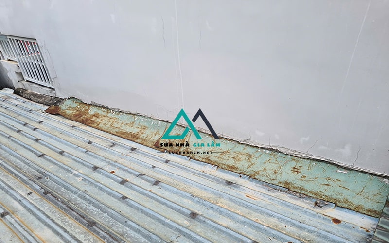 chống dột mái tôn giá rẻ